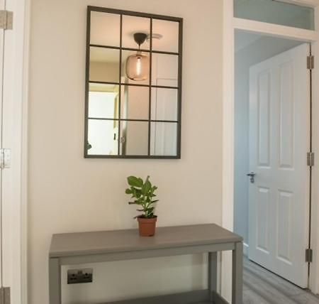 Finchley Contemporary 2 Bed Apartment + Parking Hendon Εξωτερικό φωτογραφία